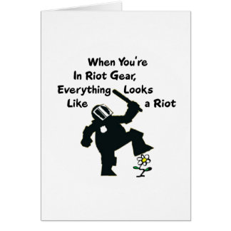 Wanneer in Riot Gear alles op een Riot lijkt