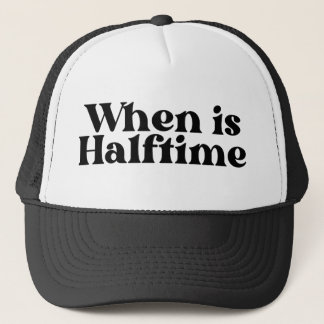 Wanneer is Halftime trucker hoed, Football Pet