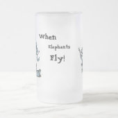 Wanneer olifanten vliegen! ~bevroren Stien Matglas Bierpul (Center)