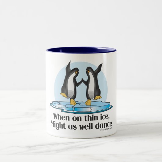 Wanneer op Thin Ice Pinguins Funny Design Tweekleurige Koffiemok (Center)