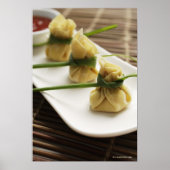 wanton dumplings with white chili sauce poster (Voorkant)