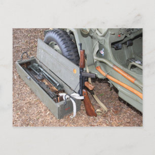 Wapens uit de Tweede Wereldoorlog en kit van een J Briefkaart