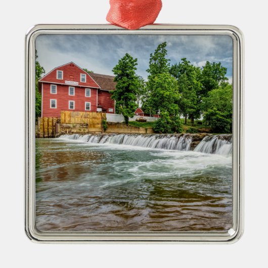 War Eagle Mill and Waterfall Metalen Ornament (Voorkant)