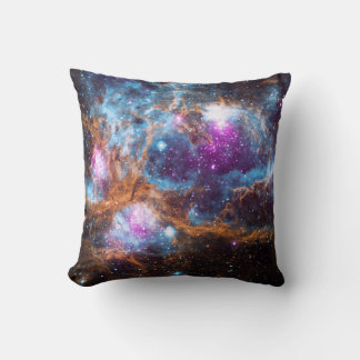 War & Peace Nebula - NGC 6357 Kussen