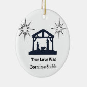 Ware liefde werd geboren in een stal op een kerst keramisch ornament (Rechts)