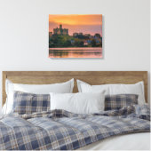 Warkworth Village en Castle bij zonsondergang Canvas Afdruk (Insitu (Slaapkamer))