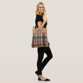 Warm Bruin en Crème Geruite Monogram Tote Bag (Op model)