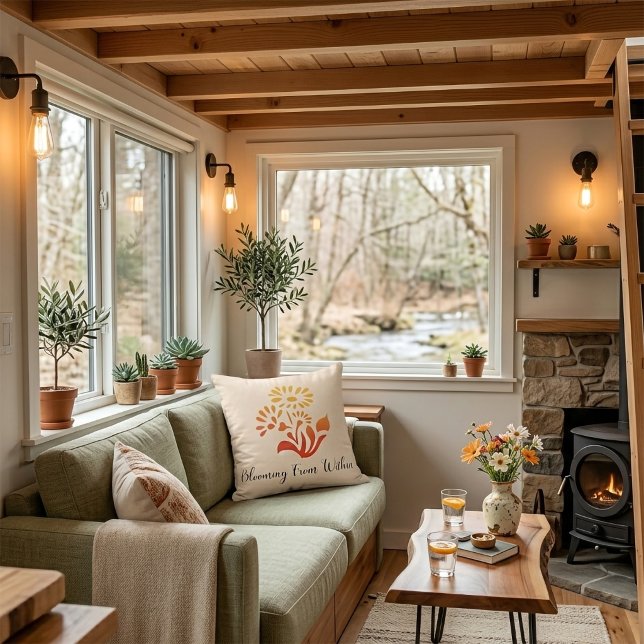 Warm Floral Growth Cushion Kussen (Creator heeft geüpload)