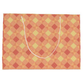 Warm Geometric Diamond Pattern in Peach & Terracot Groot Cadeauzakje (Achterkant)