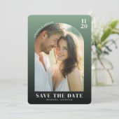 Warm Green Romantic Photo Save The Date (Staand voorkant)