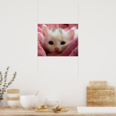 Warm Kitten in een mandje Poster (Keuken)