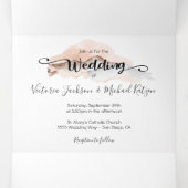 Warm Mountain Wedding Drieluik Uitnodiging (Binnenkant midden)