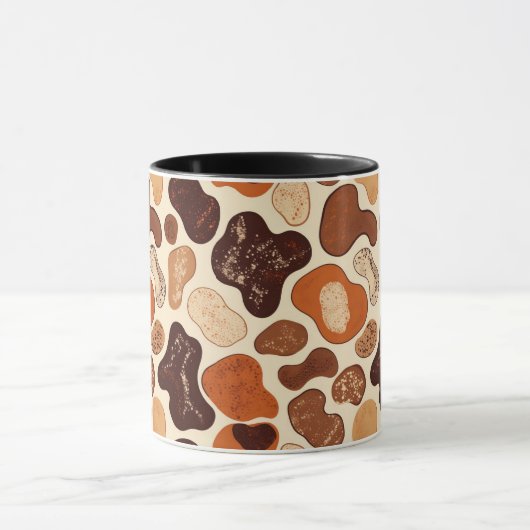 Warm Neutral Abstract Mug – Modern Organic Pattern Mok (Midden)