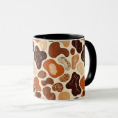 Warm Neutral Abstract Mug – Modern Organic Pattern Mok (Voorkant rechts)