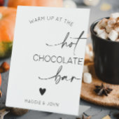 Warm op in de warme chocoladereep reclamebord met voetstuk