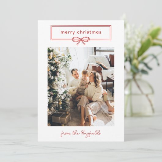 Warm Red White  Bow Photo Merry Kerstry Feestdagenkaart (Staand voorkant)