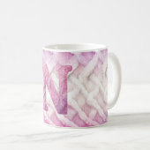 Warm roze witte Paarse letter N Koffiemok (Voorkant rechts)