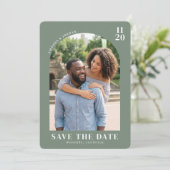Warm Sage Minimalist Photo Save The Date (Staand voorkant)