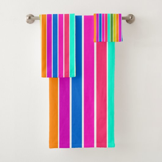 Warm Spring Stripes Bad Handdoek (Insitu)