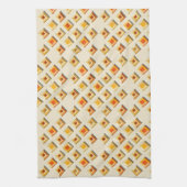 Warm toned embossed geometric diamond pattern theedoek (Verticaal)