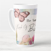 Warm Tulips en Butterfly Quote, aangepast monogram Latte Mok (Linkerhoek)