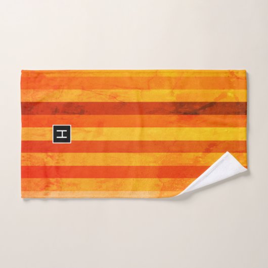 Warm verweerd Sinaasappel rode strepen Monogram Bad Handdoek (Handdoek)