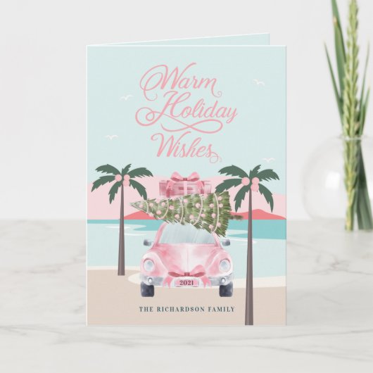 Warm wint tropische palmbomen en roze retrocar feestdagen kaart (Voorkant)