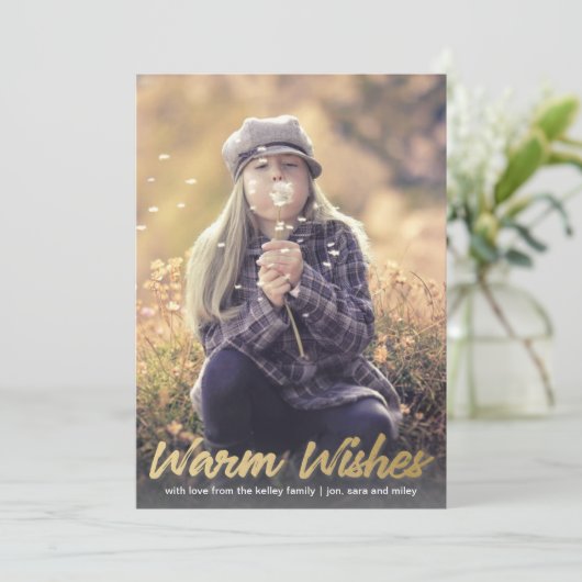 Warm Wishes Gold Script Holiday Verticale Foto Feestdagenkaart (Staand voorkant)
