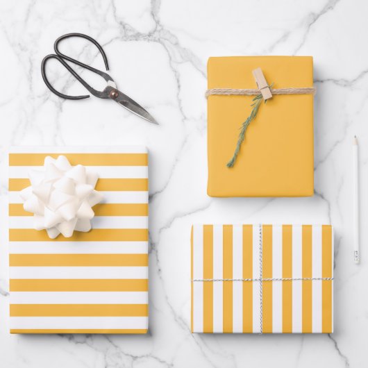 Warm Yellow and White Striped Gifts Inpakpapier Vel (Voorkant)