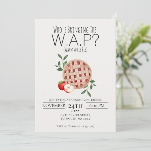 Warme appeltaart Grappige vriendjesUitnodiging gev Kaart (Staand voorkant)