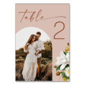 Warme Blush Beige Script Bloemige Trouw. Boog Foto Kaart (Voorkant)