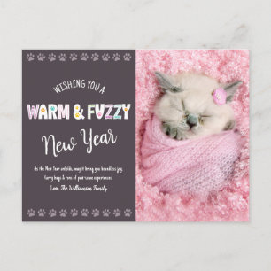 Warme en Fuzzy Huisdier Nieuwjaar Fototypografie P Feestdagenkaart
