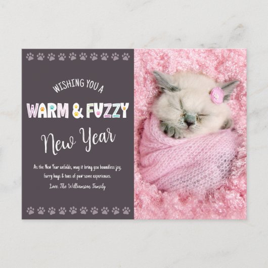 Warme en Fuzzy Huisdier Nieuwjaar Fototypografie P Feestdagenkaart (Voorkant)