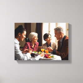 Warme familiemomenten rond de eettafel canvas afdruk