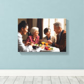 Warme familiemomenten rond de eettafel canvas afdruk (Insitu (Houten vloer))