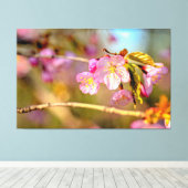 Warme kleuren van Sakura-bloemen in het Hanami-sei Canvas Afdruk (Insitu (Houten vloer))