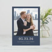 Warme Navy Romantische Foto Save The Date (Staand voorkant)
