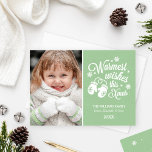 Warmest wil Vintage Mint Green Foto Feestdagenkaart<br><div class="desc">Klassieke kerstfotokaartgroet is voorzien van "Warmst wenst deze Kerstmis"-tekstontwerp met een paar luie wintertens en een accentpatroon van sterren en sneeuwvlokken.  Pas uw foto- en aangepaste tekst aan.  De groene achtergrondkleur kan worden aangepast.</div>