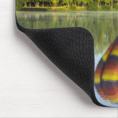 Warmluchtballon boven water met reflectie muismat (Hoek)