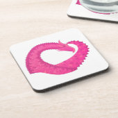 Warmroze hartdraak op wit onderzetter (Linkerzijde)