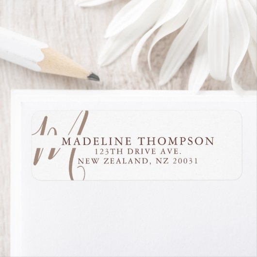 Warmte Beige Monogrammed Script Adres Etiket (Insitu)
