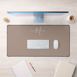 Warmte Beige Monogrammed Script Bureaumat