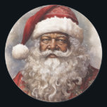 Warmte en vrolijkheid: Black Santa Christmas Joy Ronde Sticker<br><div class="desc">Silent Night: A Solitary Santa Stands Tall Deze boeiende waterverf beeldt Zwarte Kerstman af in een moment van rustige reflectie. Hij staat alleen tussen een ongerept winterlandschap, sneeuwvlokken vallen zachtjes om hem heen. Het zachte licht van een volle maan baadt de scène in een koele, etherische gloed. Een figuur van...</div>