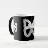 Warmteactieve Mok voor het verschijnen van vlinder (Voorkant links)