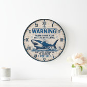 Warning! Sharks Have Been Spotted in This Pool Grote Klok (Huis)
