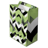 Wasabi Groen Stout Chevron Geometrisch Medium Cadeauzakje (Achterkant Gekanteld)