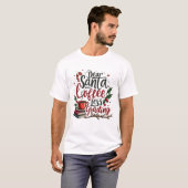 Wasbeer draagt kerstmuts en kerst t-shirt (Voorkant volledig)