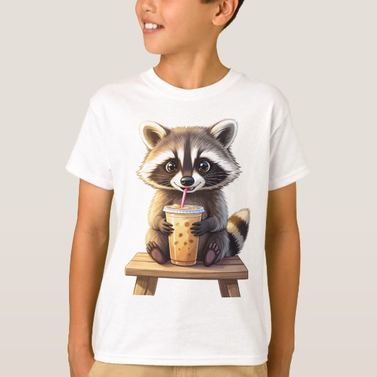 Wasbeer drinkt ijskoude koffie t-shirt (Voorkant)