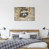 Wasbeer genesteld in een holle boom canvas afdruk (Insitu (Slaapkamer))