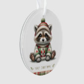 Wasbeer in gebreide muts en patchwork trui ornament (voorkant)